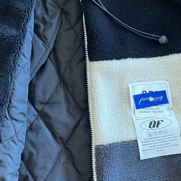 Aelfric Eden Patchwork Labeling Sherpa Coat Black Product ID: 771064666 - Picture 4 of 5